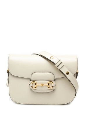 Gucci Pre-Owned 2016-2026 Medium Calfskin Horsebit 1955 shoulder bag - White