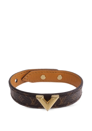 Louis Vuitton Pre-Owned essential V monogram bracelet - Brown