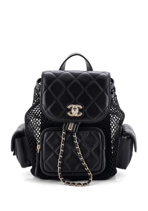CHANEL Pre-Owned Multipocket Drawstring Mesh with Quilted Lambskin Small backpack - Black