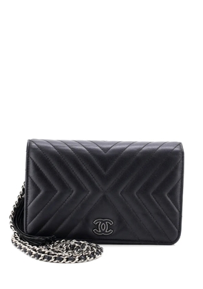 CHANEL Pre-Owned Tassel Wallet on Chain Chevron Calfskin crossbody bag - Black