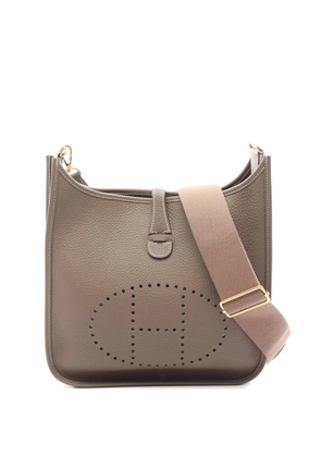 Hermès Pre-Owned 2023 Evelyne III PM leather shoulder bag - Brown