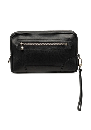 Louis Vuitton Pre-Owned 2009 Taiga Neo Pavel clutch bag - Black