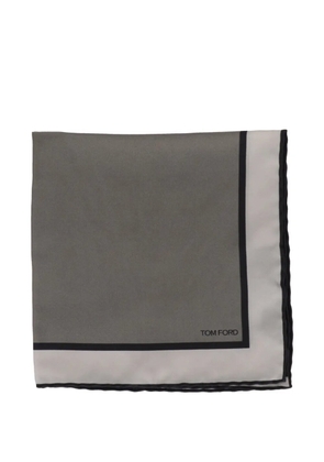 TOM FORD logo-print contrast-border pocket square - Grey