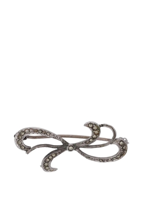 Vintage bow-shaped brooch - Silver