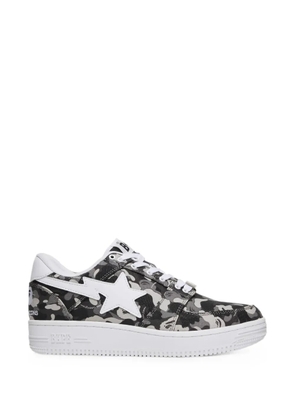 A BATHING APE® x Comme des Garçons camouflage-print sneakers - Grey