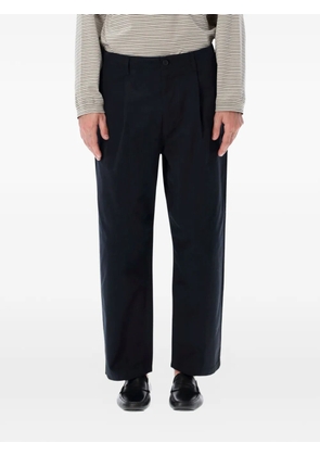 Still by Hand Kontor pleated straight-leg trousers - Blue