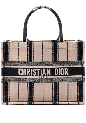 Christian Dior Pre-Owned 2020 Medium Embroidered Canvas Bayadere Book tote bag - Neutrals