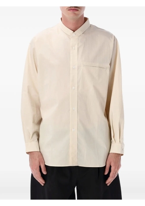Still by Hand band-collar chest-pocket shirt - Neutrals