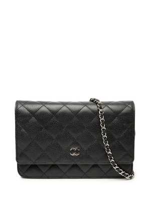 CHANEL Pre-Owned 2018 CC Quilted Caviar Wallet on Chain crossbody bag - Black