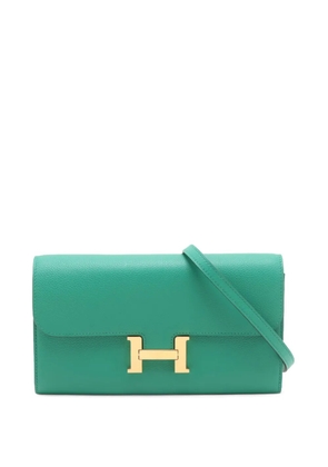 Hermès Pre-Owned 2024 Evercolor Constance Long To Go Wallet crossbody bag - Green