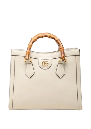 Gucci Pre-Owned 2016-2026 Small Leather Bamboo Diana satchel - White