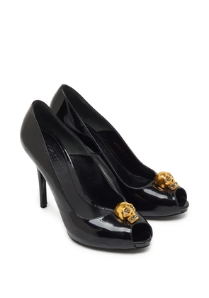 Alexander McQueen Pre-Owned leather crystal-embellished heeled pumps - Black