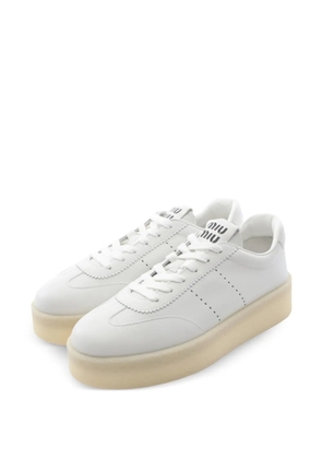 Miu Miu Pre-Owned 2020s logo leather sneakers - White