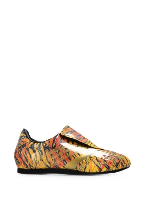 adidas Taekwondo F50 tiger-print sneakers - Yellow
