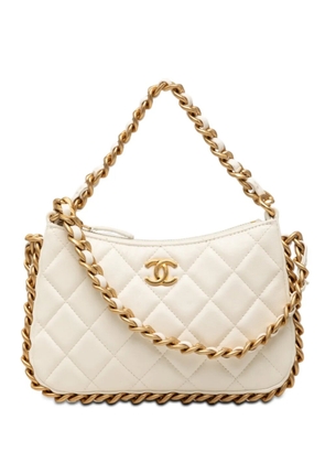 CHANEL Pre-Owned 2021-2026 CC Quilted Lambskin Trendy Chain Around Hobo satchel - White
