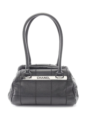 CHANEL Pre-Owned 2005-2006 Caviar Chocolate Bar shoulder bag - Black