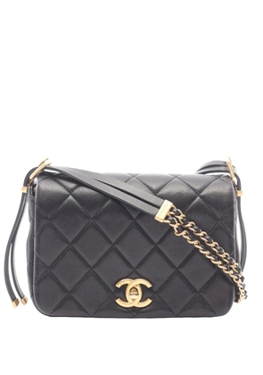 CHANEL Pre-Owned 2021-2026 Quilted Lambskin Double Chain Flap crossbody bag - Black