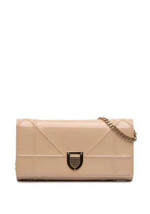 Christian Dior Pre-Owned 2017 Patent Diorama Wallet On Chain crossbody bag - Neutrals