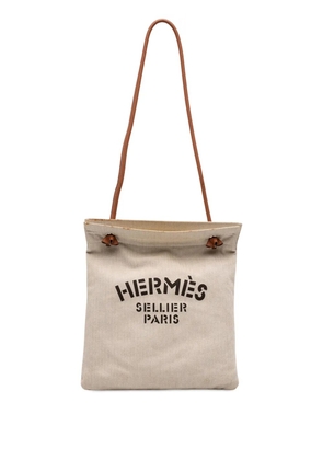 Hermès Pre-Owned 2019 Toile Aline Grooming Bag MM tote bag - Neutrals