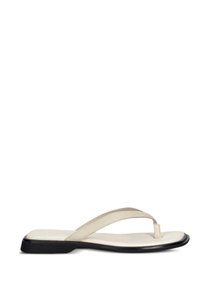 VAGABOND Izzy thong-strap leather sandals - White