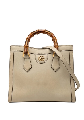 Gucci Pre-Owned 2016-2026 Small Calfskin Bamboo Diana satchel - Brown