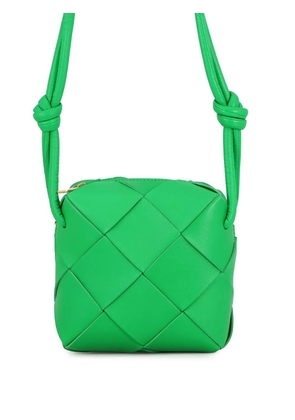 Bottega Veneta Pre-Owned 2012-2026 Mini Lambskin Intreccio Cassette Camera Bag crossbody bag - Green