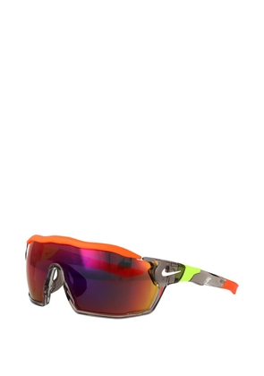 Nike Show X Rush shield-frame sunglasses - Orange