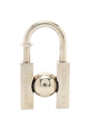 Hermès Pre-Owned 2001 L'Homme Peut Embellir La Terre bag charm - Silver