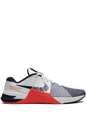 Nike Metcon 8 'White/Obsidian-Bright Crimson' sneakers