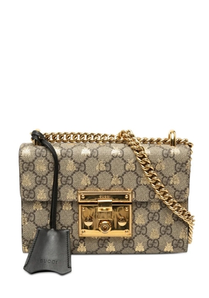 Gucci Pre-Owned 2016-2026 Small GG Supreme Bee Padlock crossbody bag - Neutrals