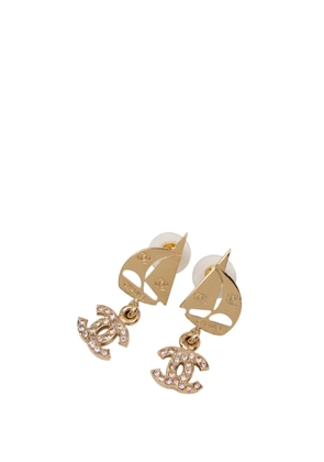 CHANEL Pre-Owned 2002 CC Gold Plated and Strass Sailboat Drop Earrings costume earrings