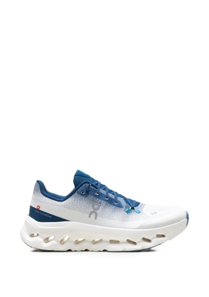 On Cloudtilt sneakers - White