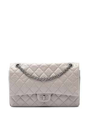 CHANEL Pre-Owned 2011 Quilted Aged Calfskin Reissue 2.55 Double Flap 226 shoulder bag - Grey