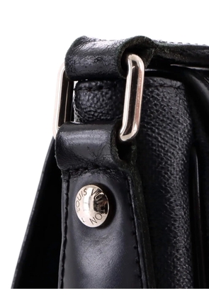 Louis Vuitton Pre-Owned Daniel Messenger Bag Damier Graphite MM crossbody bag - Black