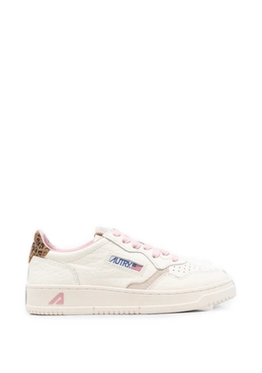 Autry Medalist Low leopard-print panelled sneakers - Neutrals