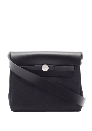 Hermès Pre-Owned 2025 Military Toile and Vache Hunter Herbag Zip 20 crossbody bag - Black