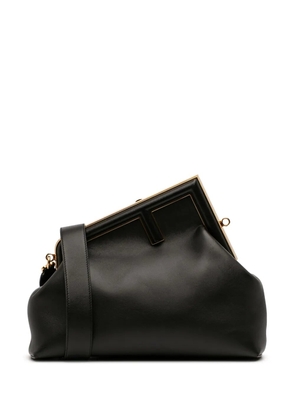 Fendi Pre-Owned 2010-2026 Medium Nappa Fendi First shoulder bag - Black