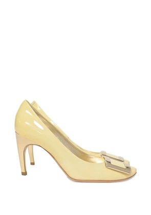 Roger Vivier Vintage buckle patent leather pumps - Yellow