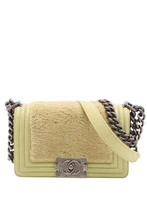 CHANEL Pre-Owned 2013-2014 Small Shearling Boy Flap crossbody bag - Yellow
