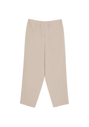 Issey Miyake Men elasticated-waistband trousers - Neutrals
