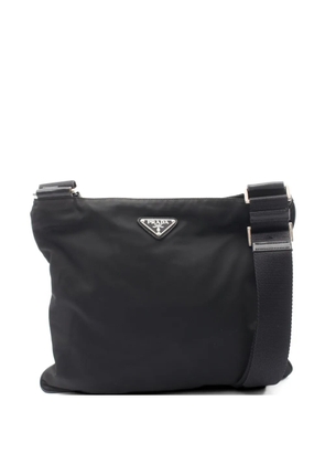 Prada Pre-Owned 2000s triangle-logo shoulder bag - Black