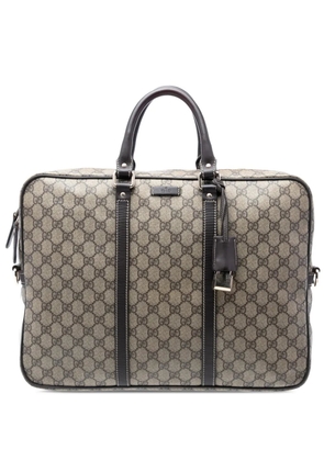 Gucci Pre-Owned 2016-2026 GG Supreme business bag - Neutrals