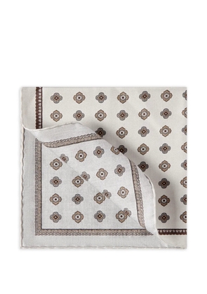Brunello Cucinelli silk pocket square with medallion design - Neutrals