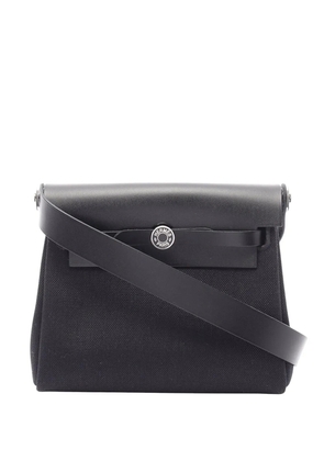 Hermès Pre-Owned 2025 Military Toile and Vache Hunter Herbag Zip 20 crossbody bag - Black