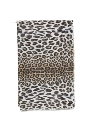 Faliero Sarti Maculata leopard-print frayed scarf - Neutrals