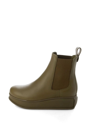 Ferragamo elasticated-panel pull-tab boots - Green