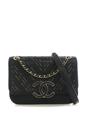 CHANEL Pre-Owned 2017-2018 Small Chevron Sheepskin Subtle Flap crossbody bag - Black