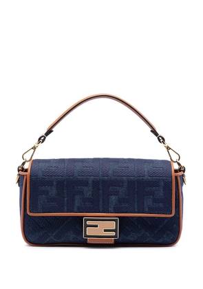 Fendi Pre-Owned 2010-2026 Zucca Embroidered Denim Baguette satchel - Blue