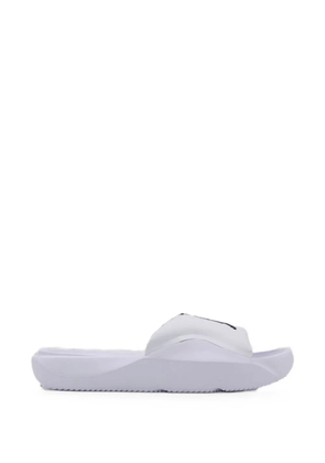 Jordan Jordan Franchise logo-print slides - White