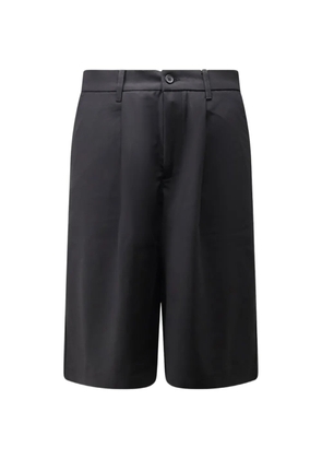 Woodbird Bin Guan pleated bermuda shorts - Black